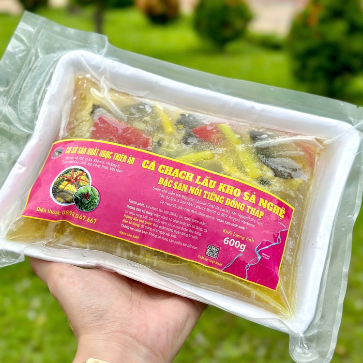 Cá chạch hấp bánh chuối đậu