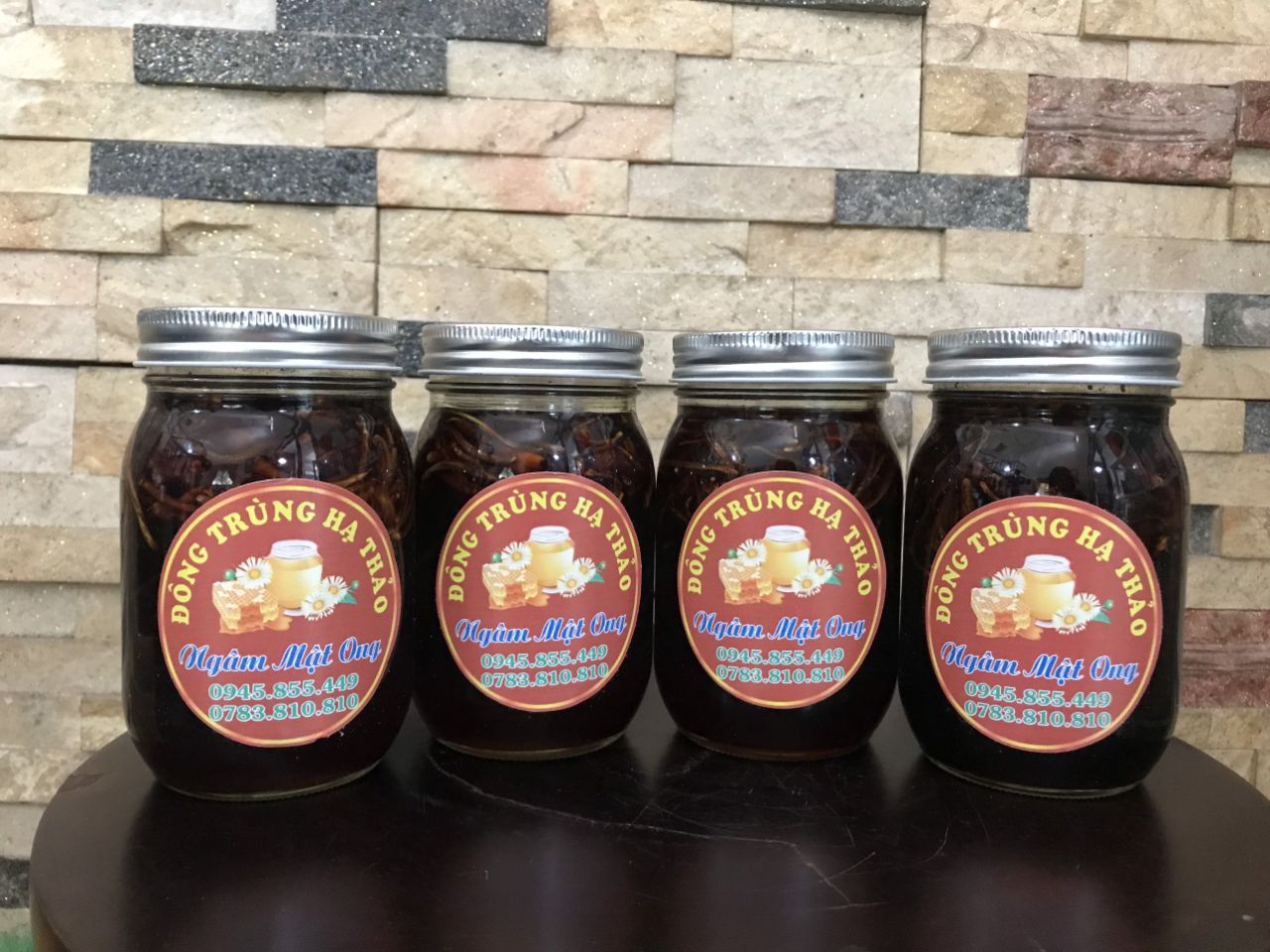 Cách ngâm đông trùng hạ thảo mật ong