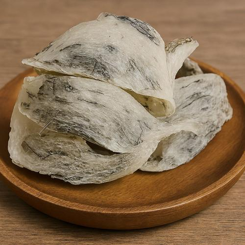 Quan sát trực tiếp tổ yến