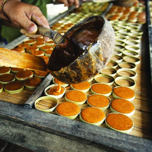 Nếu đường bị chảy nước thì có dùng được không?