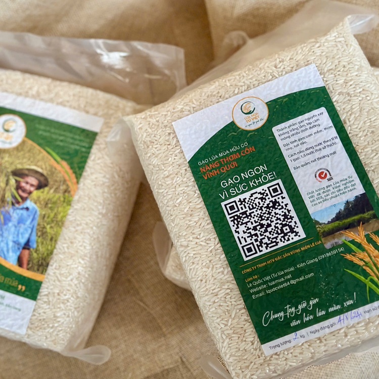 Ưu tiên ăn canh riêng