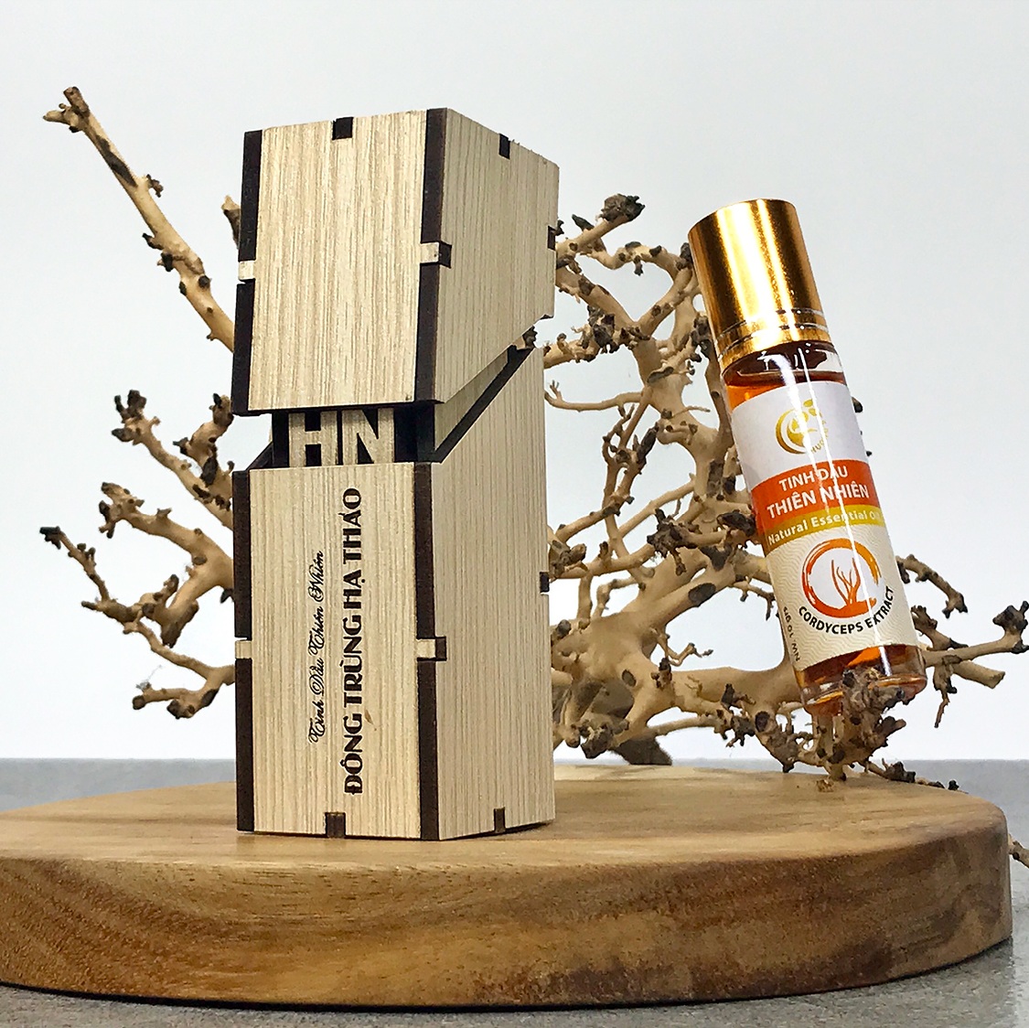 Ai nên dùng tinh dầu đông trùng hạ thảo?