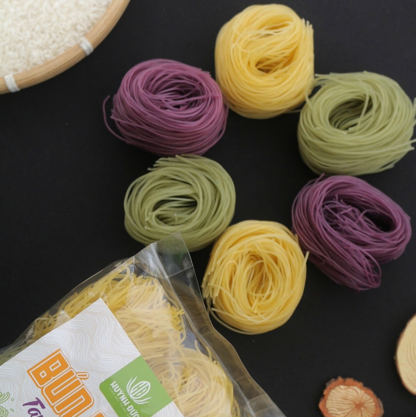 Gợi Ý 7 Món Ăn Ngon Khó Cưỡng Từ Bún Khô Khoai Lang