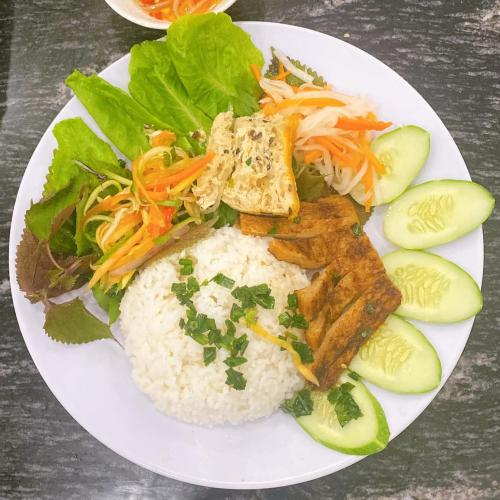 Mắm Điều Chay Ăn Với Gì Ngon? Gợi Ý 10 Món Chay Dễ Kết Hợp