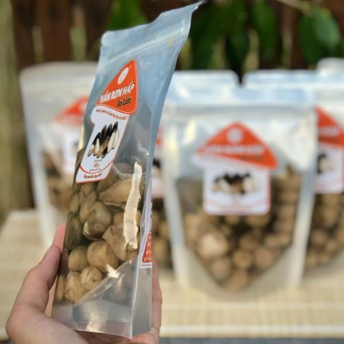 Người thích ăn nấm rơm