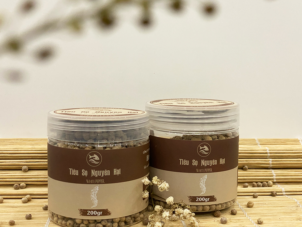 2. Tiêu trắng (tiêu sọ)