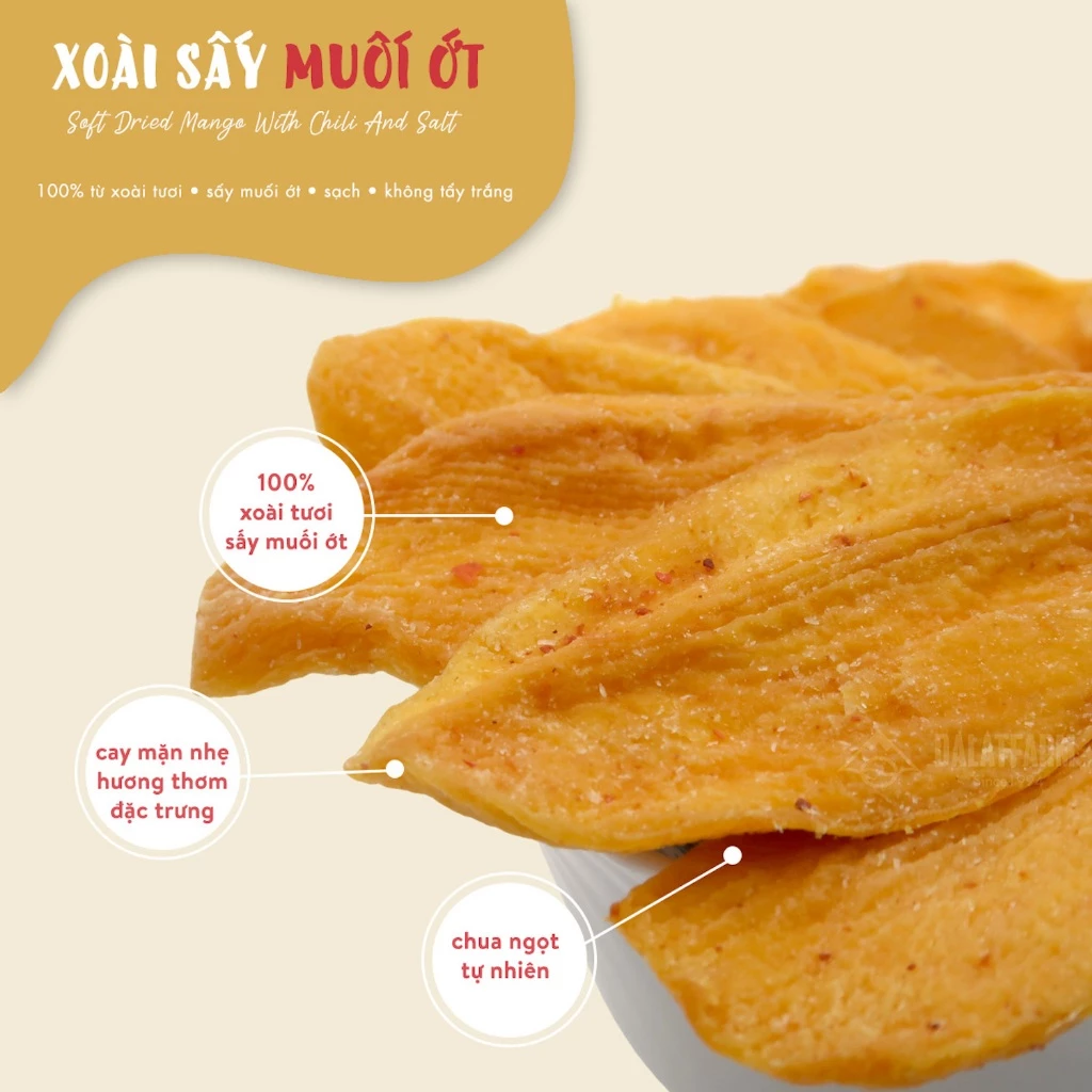 1. Xoài sấy muối ớt
