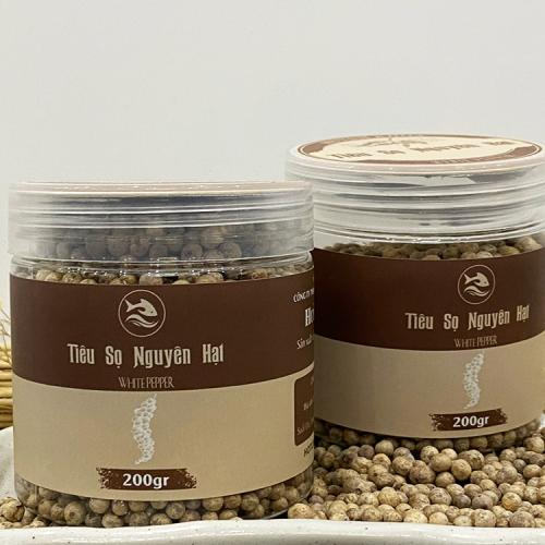 1. Nên mua tiêu trắng hạt hay tiêu xay sẵn?