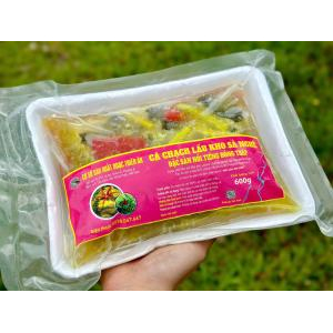 Bước 3: Ướp và kho cá
