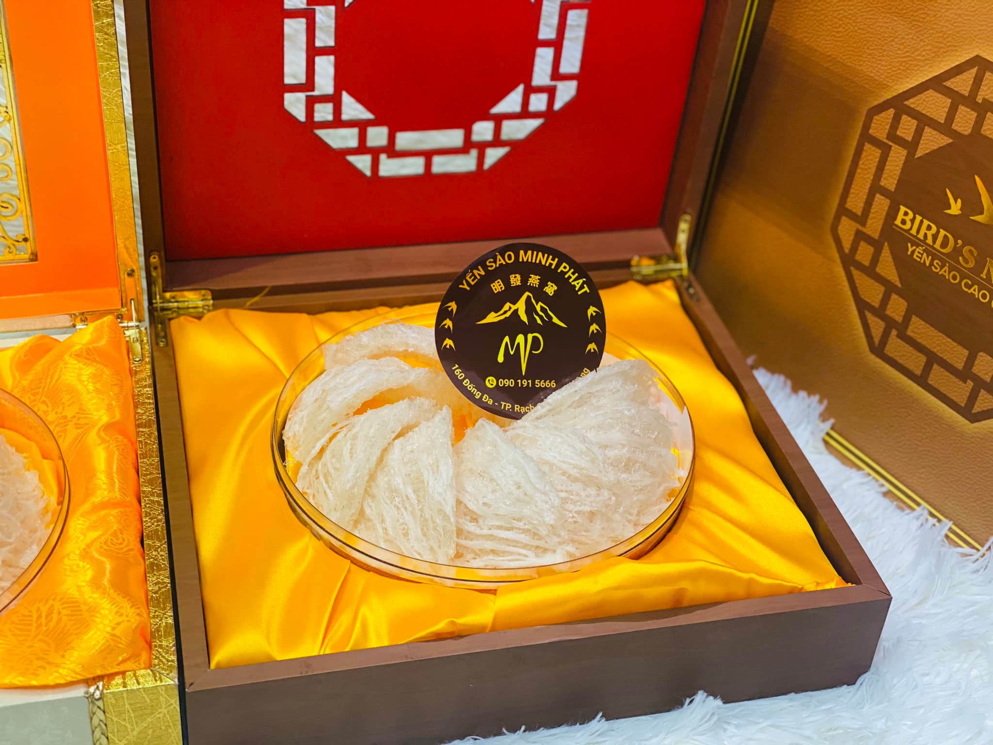 Khoáng chất và nguyên tố vi lượng quý hiếm