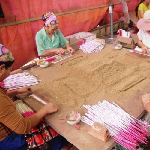 Làng nghề truyền thống