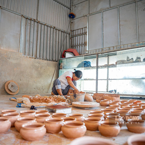 Độc Đáo Làng Nghề Làm Nồi Đất Hàng Trăm Năm Tuổi Ở Nghệ An