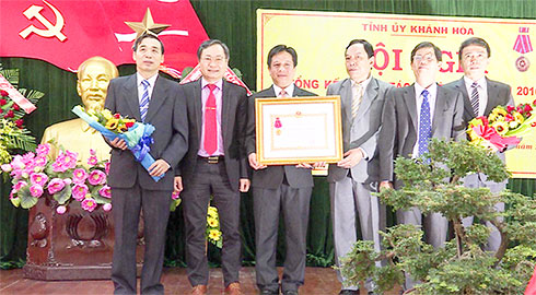Kỷ niệm 89 năm Ngày truyền thống công tác Tuyên giáo của Đảng (1-8-1930 - 1-8-2019) và 70 năm thành lập Ban Tuyên giáo Tỉnh ủy Khánh Hòa (1949 - 2019): Công tác tuyên giáo luôn bám sát nhiệm vụ chính 