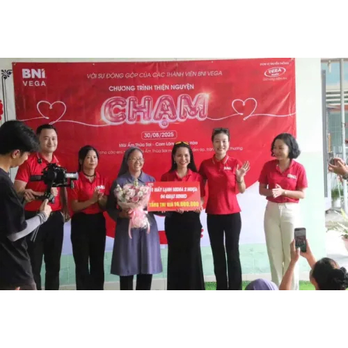 Chương trình thiện nguyện “Chạm” tại mái ấm Thừa Sai