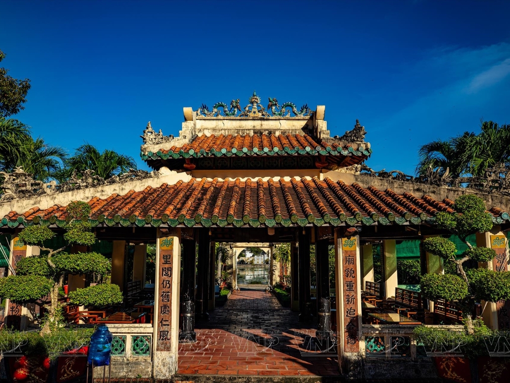 Kiến trúc và cảnh quan Lăng Mạc Cửu