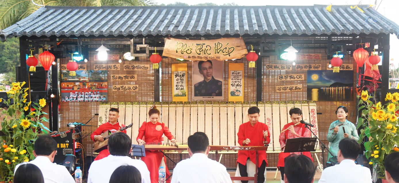 Âm nhạc truyền thống: