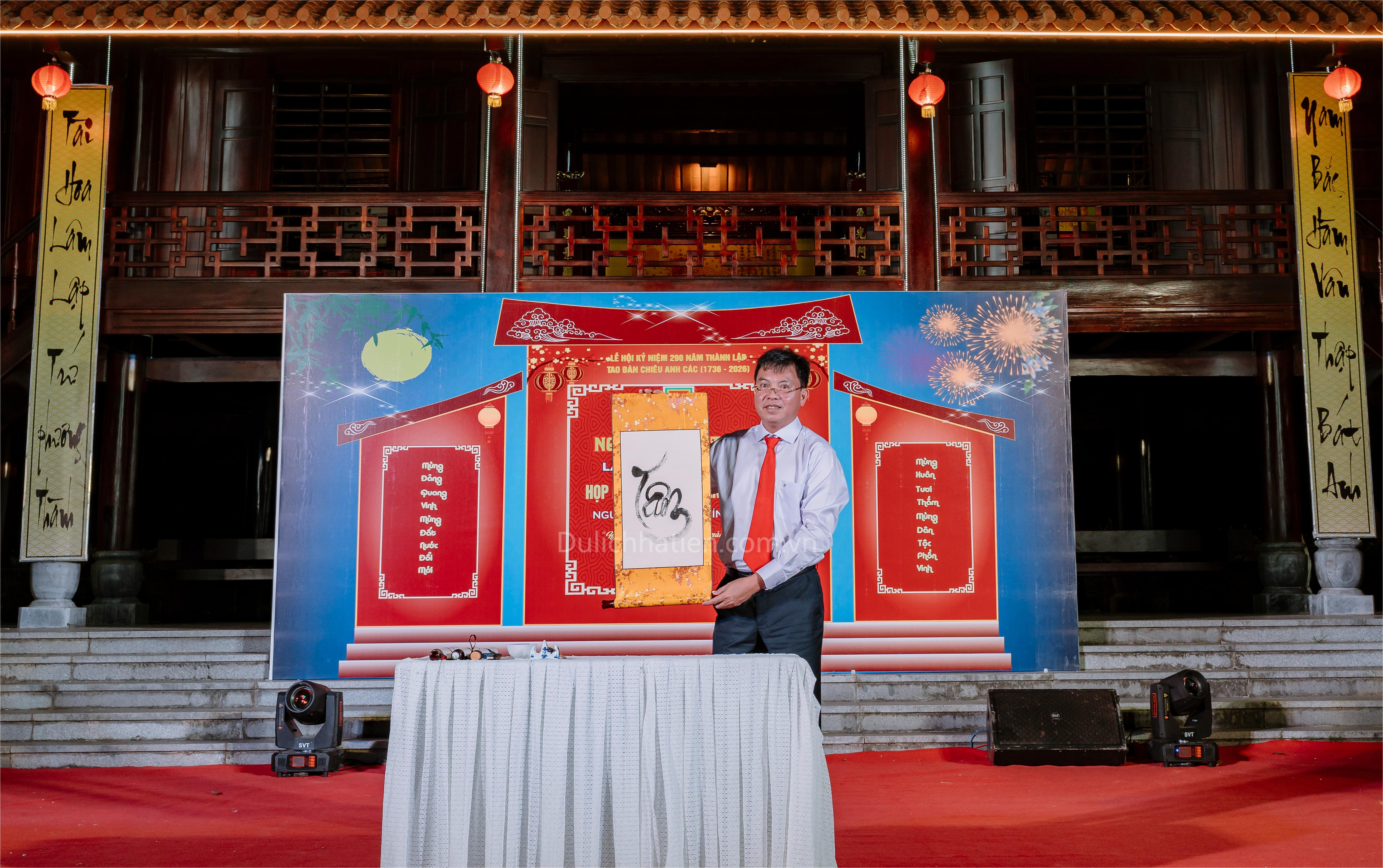 Khai bút đầu xuân: Nơi nét mực hòa nhịp cùng dòng chảy lịch sử