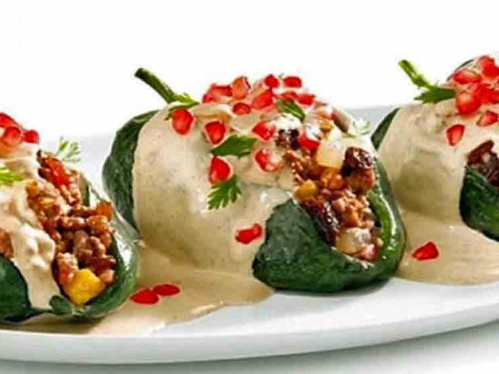 Chiles en nogada - Món bánh ngon theo màu cờ Mexico