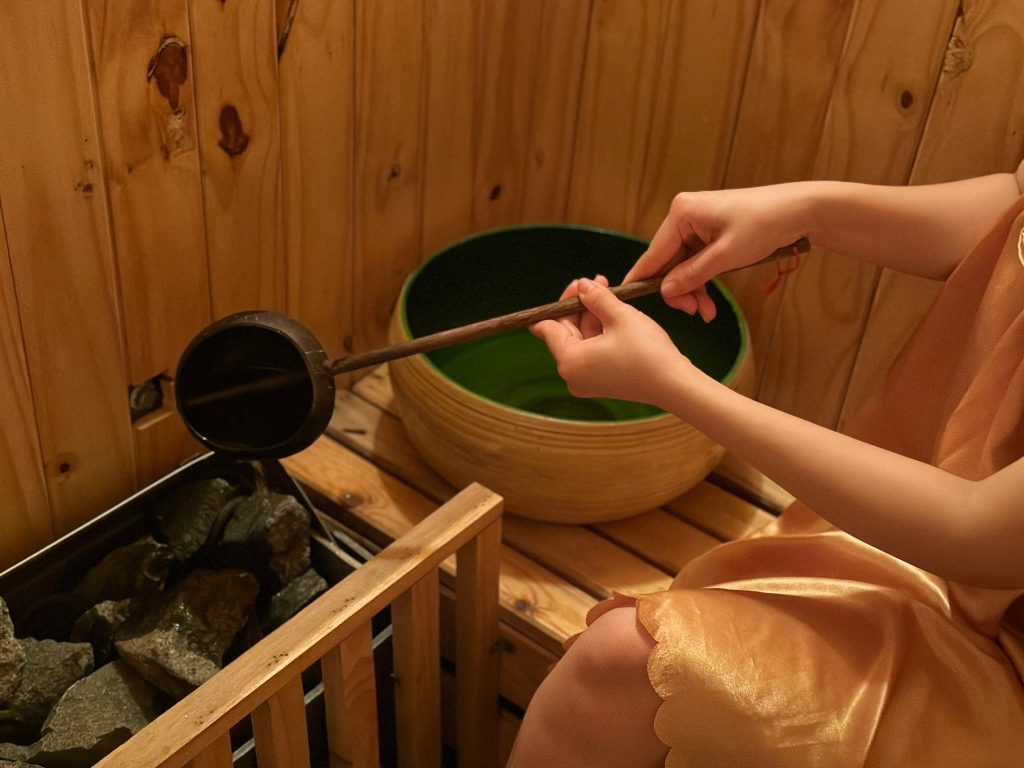 Xông hơi thảo dược tươi và thuốc bắc – thải đôc toàn thân