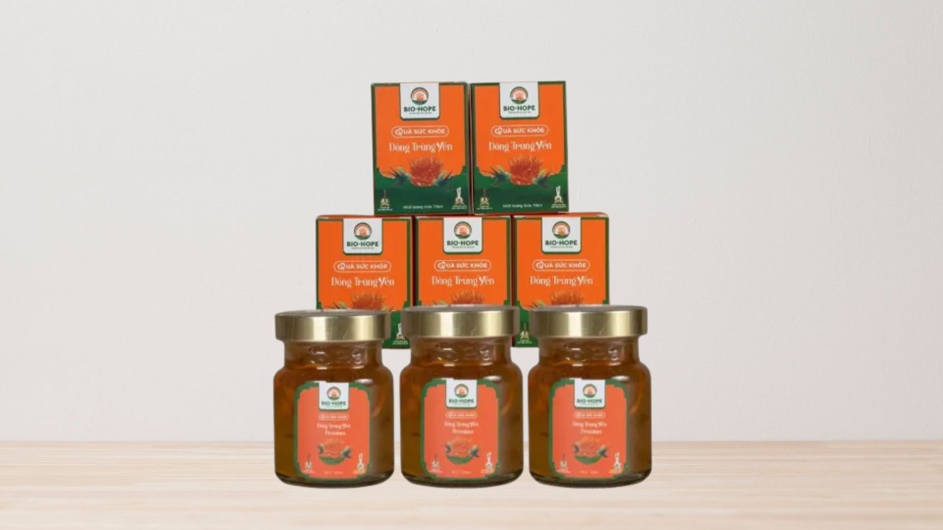 Công dụng nổi bật của Đông Trùng Hạ Thảo với người mới ốm dậy