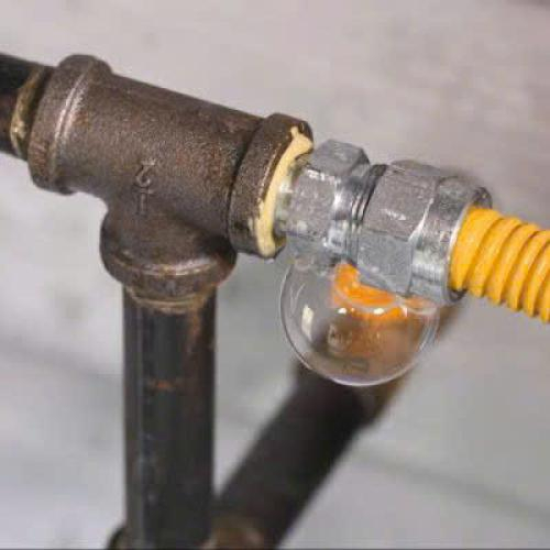 Hướng Dẫn Kiểm Tra Rò Rỉ Gas Bằng Nước Xà Phòng