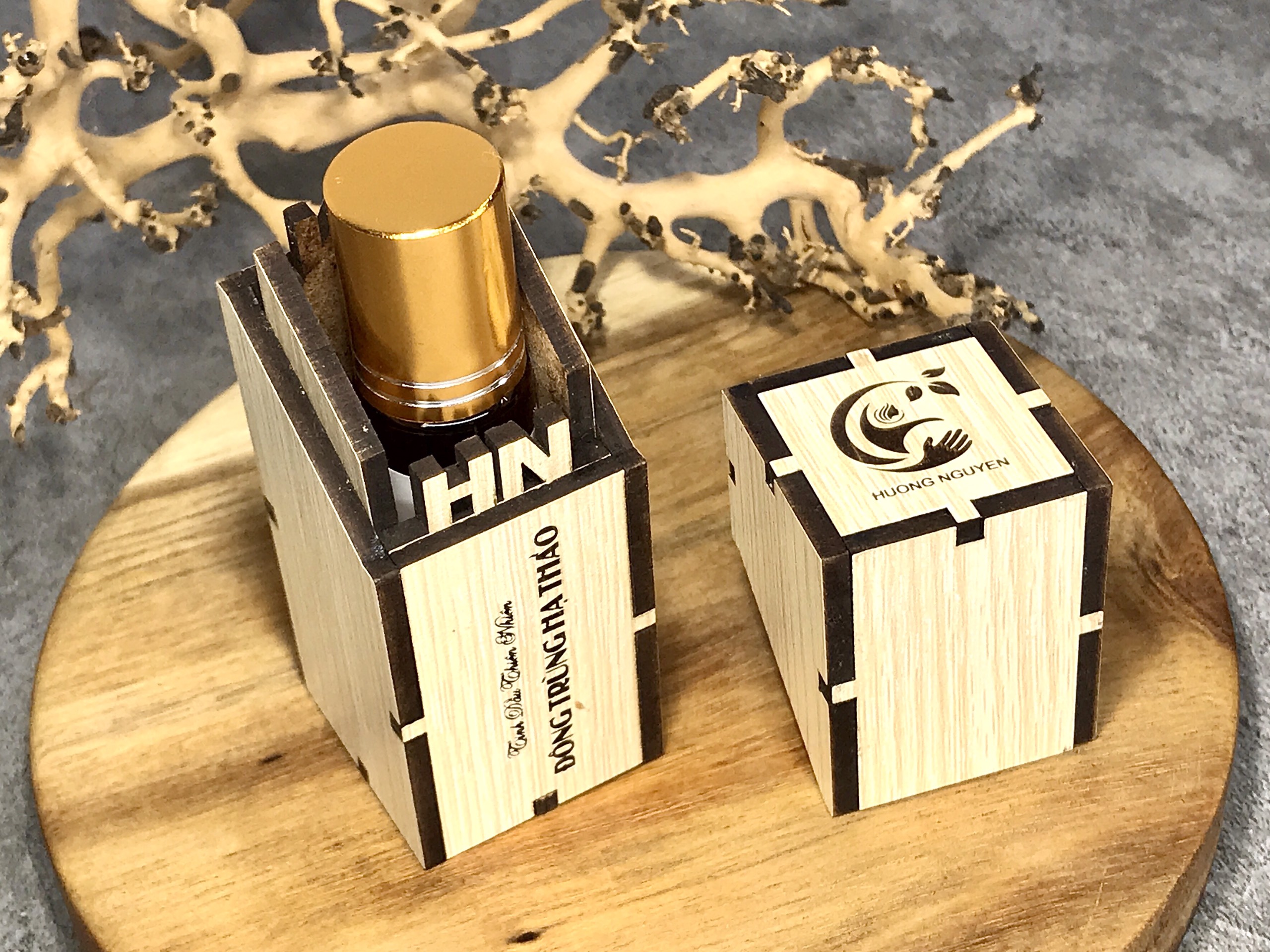 Công dụng nổi bật của tinh dầu đông trùng hạ thảo