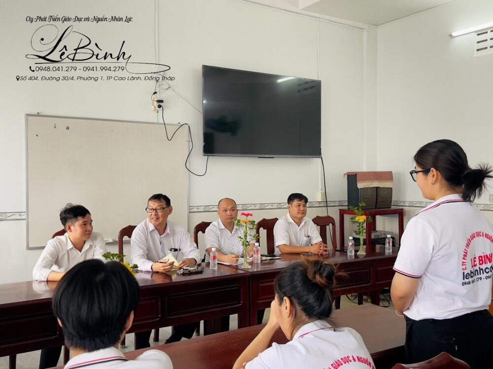 Nghiệp đoàn Nhật Bản gặp mặt các bạn thực tập sinh