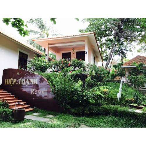 Về Hiệp Thạnh resort