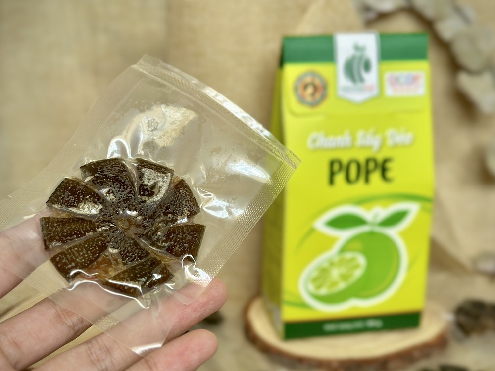 Đảm bảo trẻ đủ lớn để tiêu thụ chanh