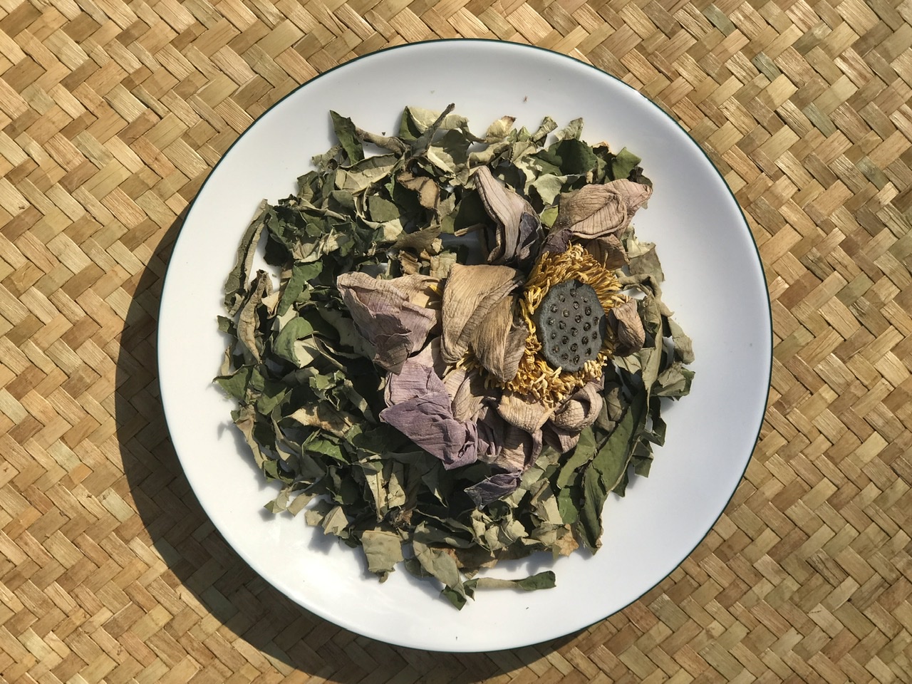 Trà hoa sen