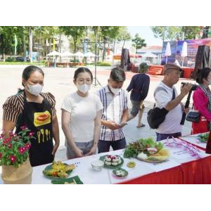 Giải Ba: Đội Hương Bánh Hà Tiên (TP. Hà Tiên)