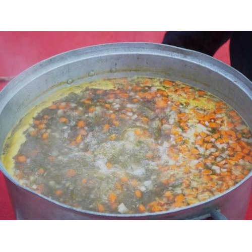 Tận mắt chứng kiến nghệ nhân chế biến món ngon trứ danh