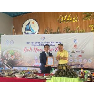 Trải nghiệm ẩm thực & giao lưu trực tiếp