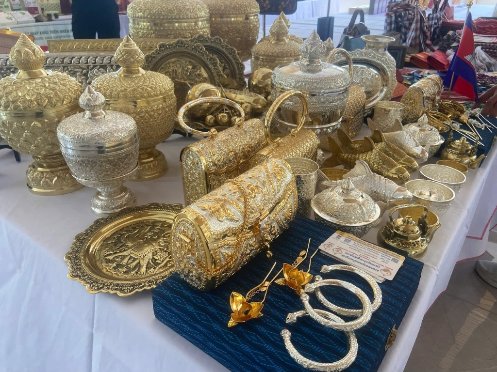 Sản phẩm Campuchia trưng bày tại hội nghị