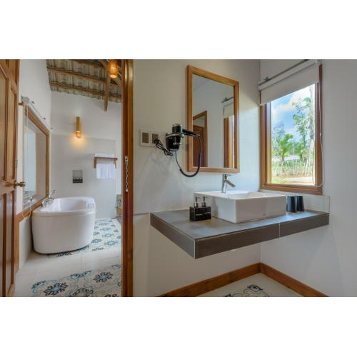 Biệt thự nhìn ra vườn – double