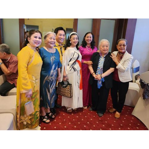 Gìn giữ giá trị văn hóa trong đời sống hiện đại