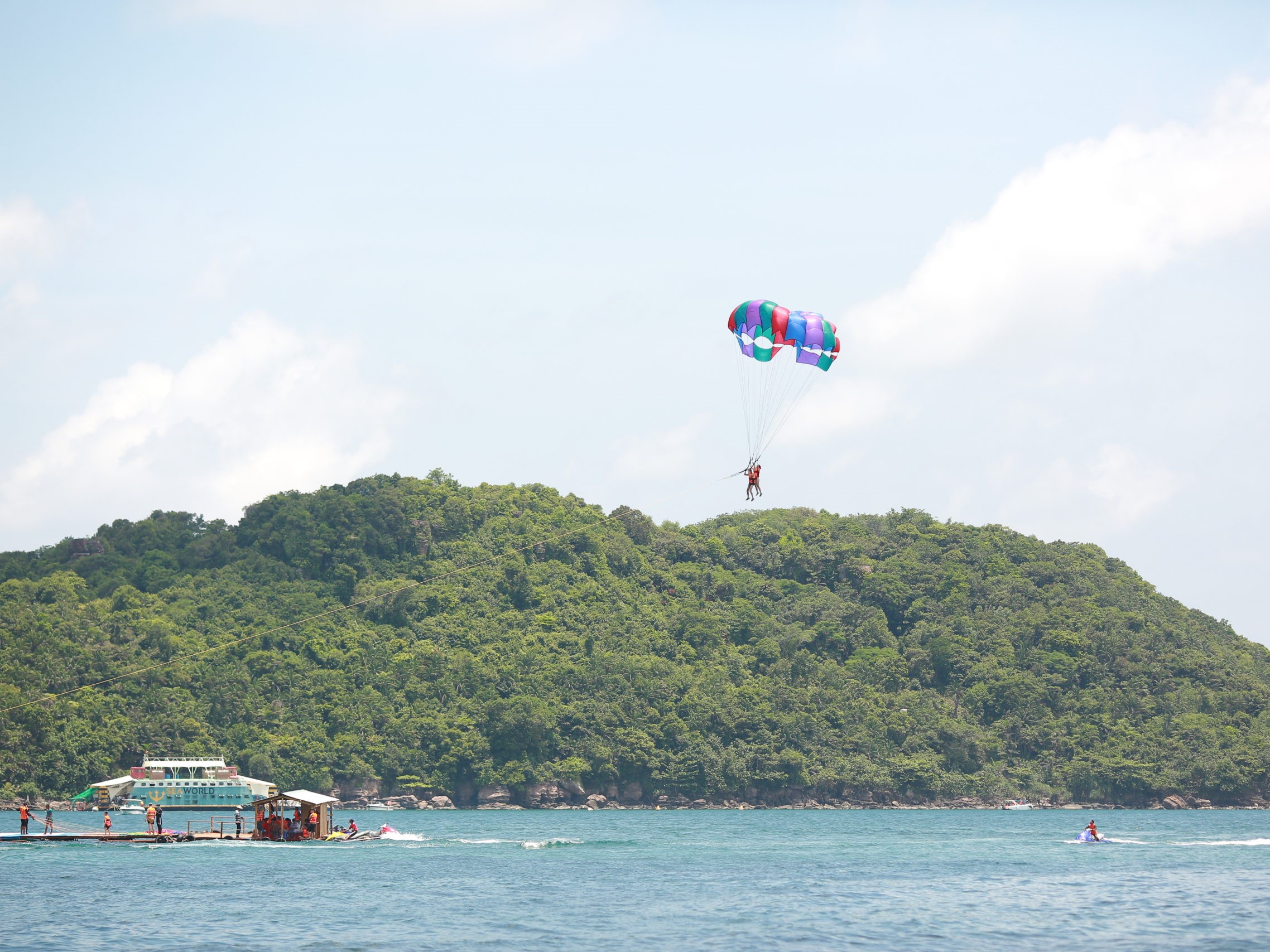 Combo Vé đi bộ dưới biển tại Du Thuyền Nautilus Namaste + Tour Cano 3 đảo Phú Quốc